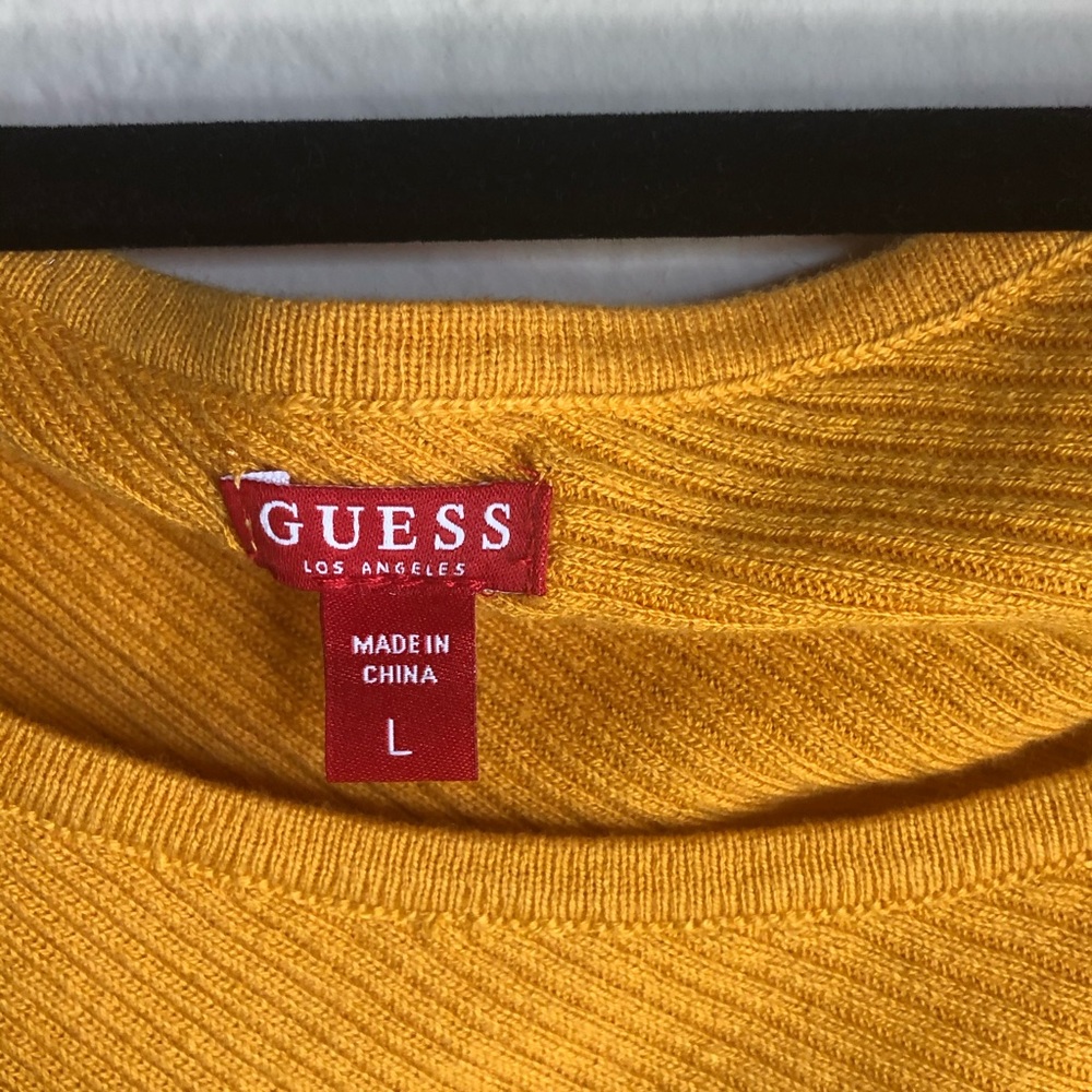 Guess sweater - Picture 2 of 2
